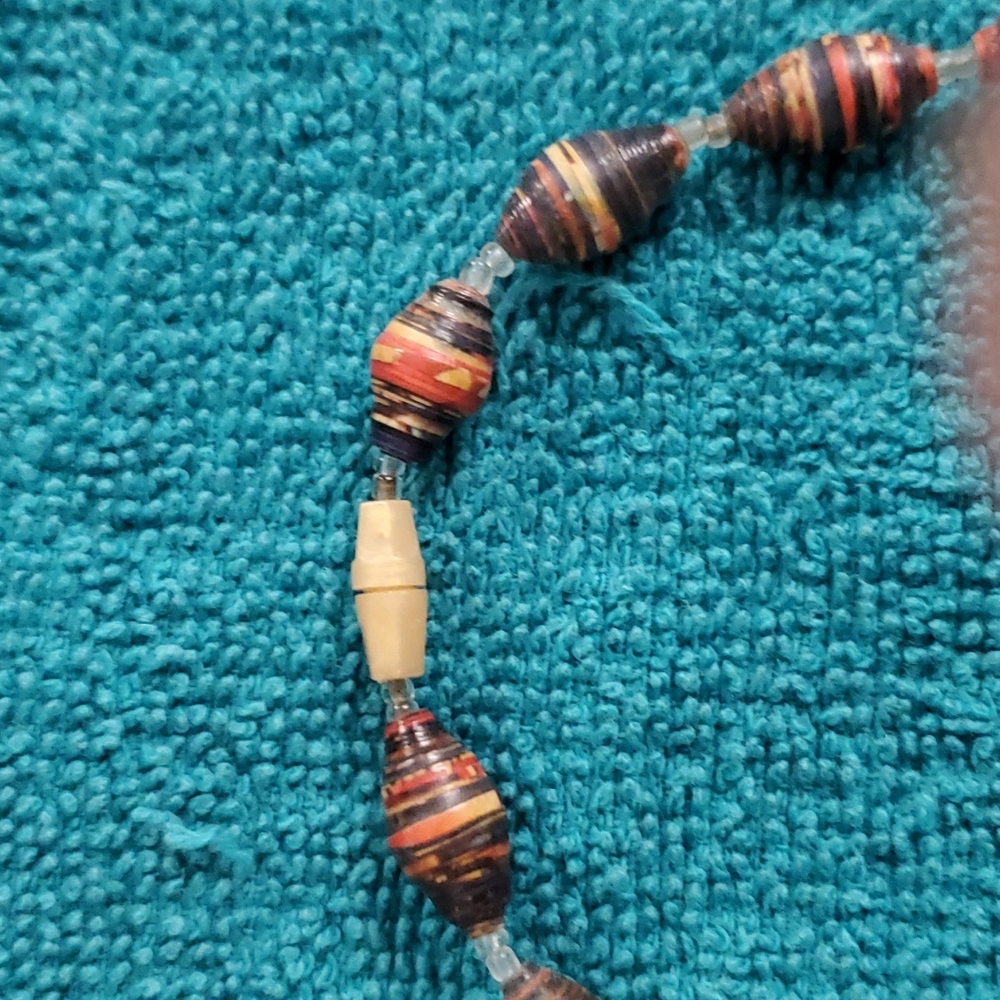 Necklace - Picture 2 of 4